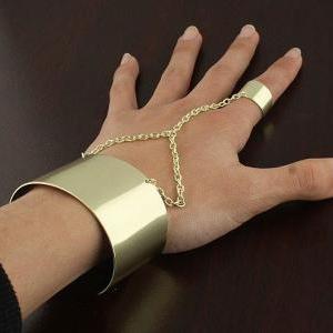 Rouelle Vixen Cuff Chain Handpiece: Hand-piece,..